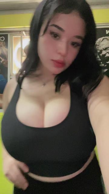 @Sarah neft 🍒