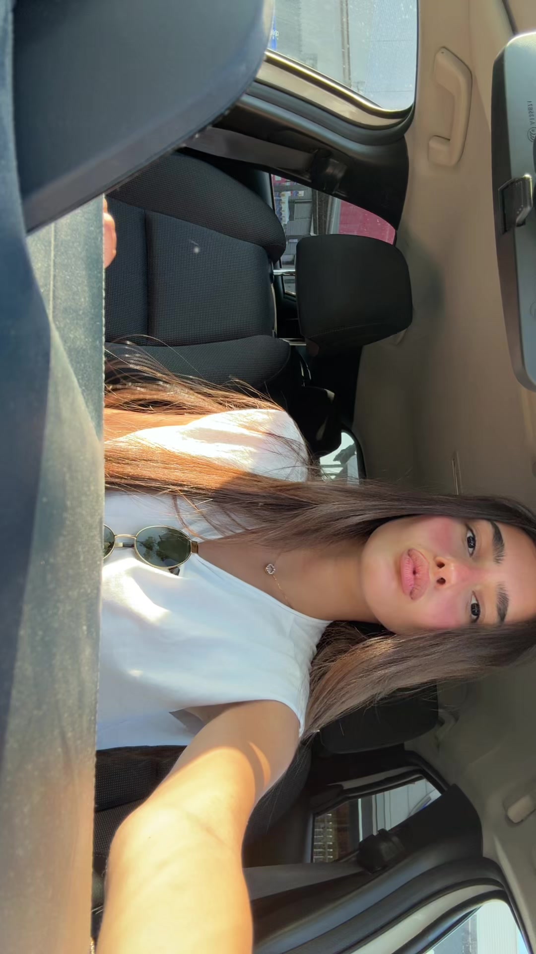 @𝒴𝒶𝓁𝒾