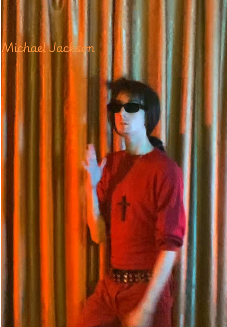 @★ 𝙍𝙚𝙩𝙧𝙤_𝙗𝙤𝙮_★