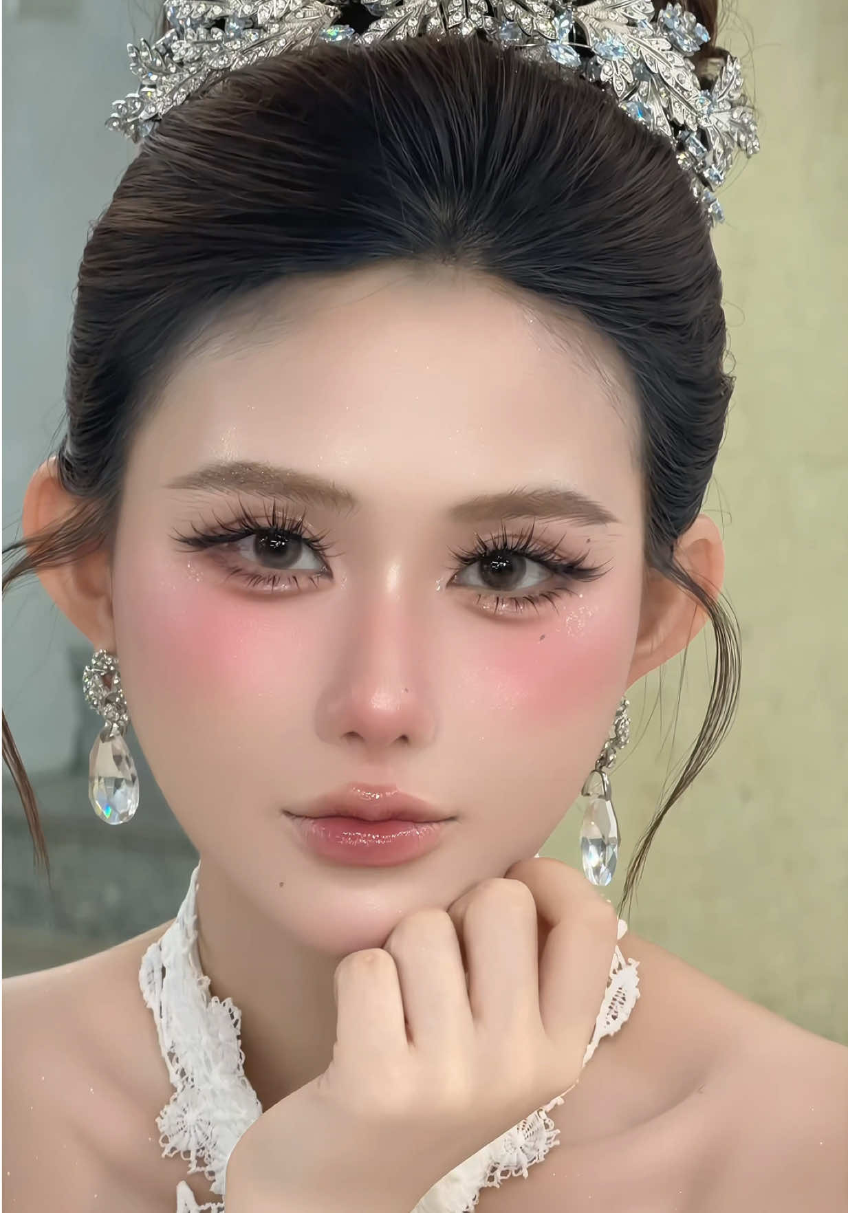 @Makeup by Nga 💄