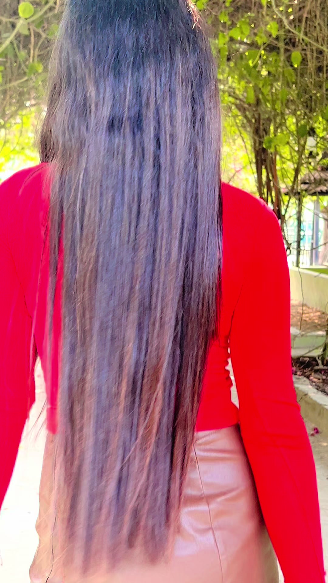 @सृष्टि लामिछाने 🦋