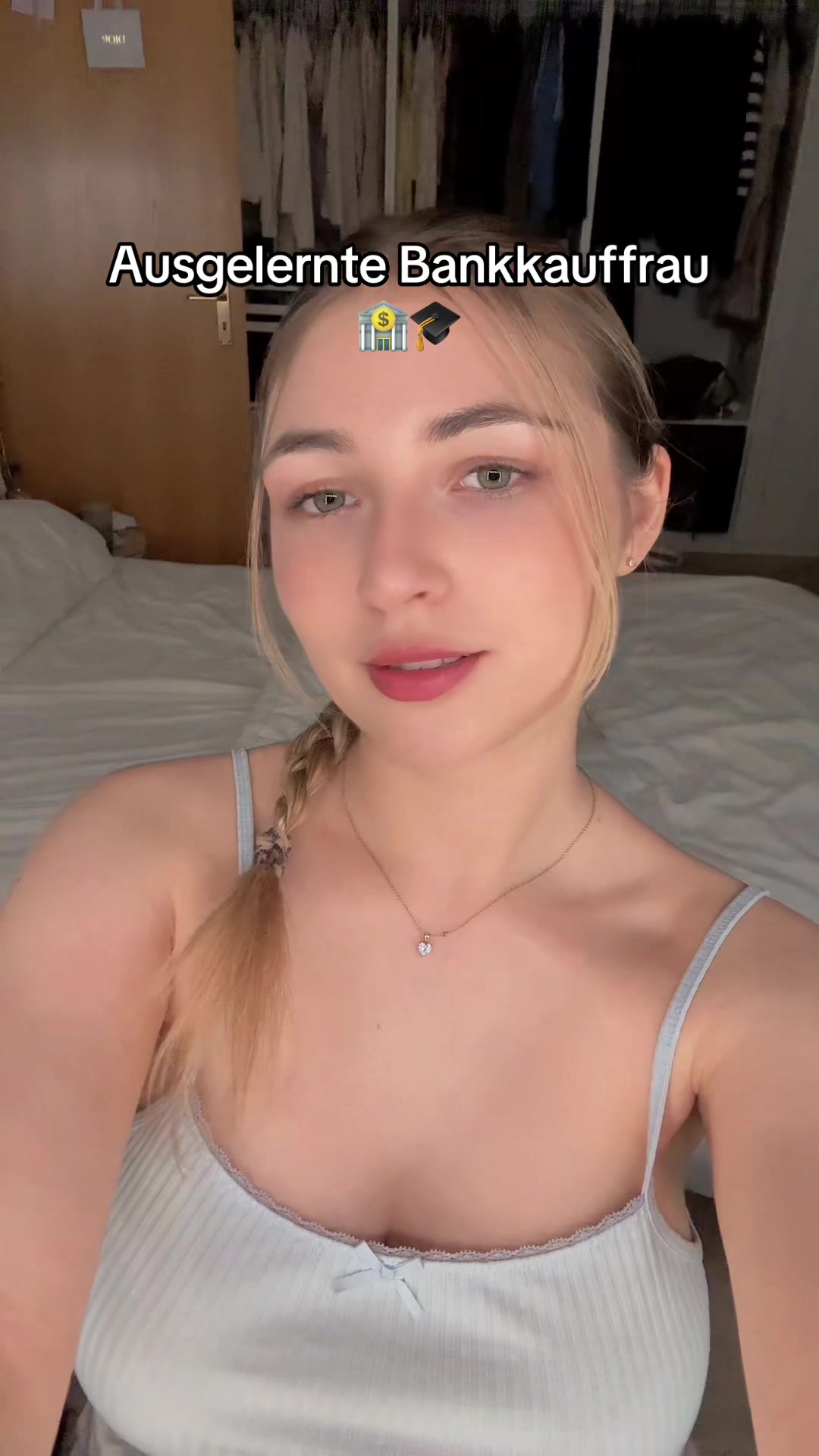 @julia.dailyvibes