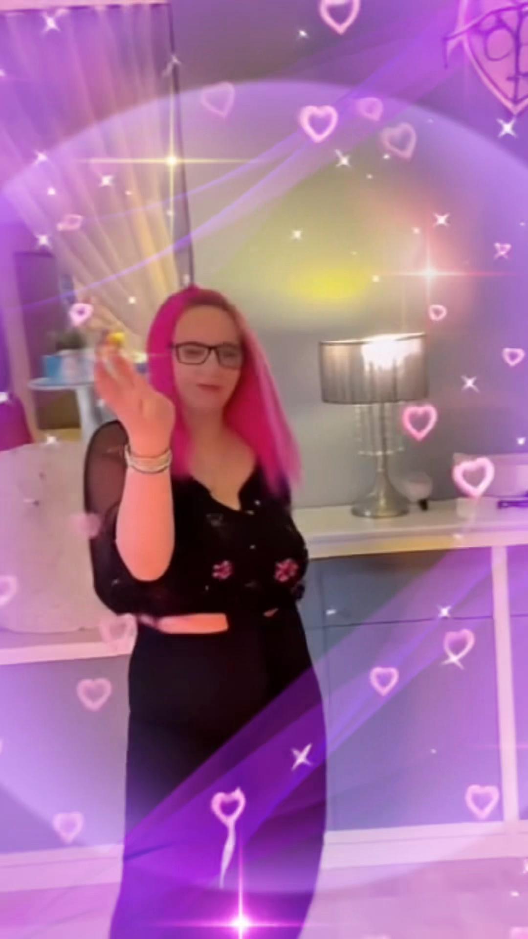 @🌸🩷PinkLadyyyy🌸🩷
