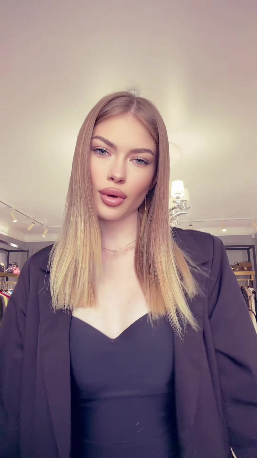 @arinafilatova286