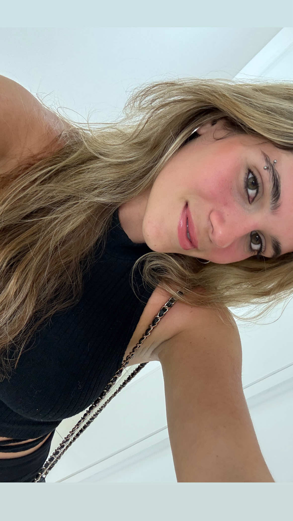 @૮αʍ¡¡ℓαα☀️