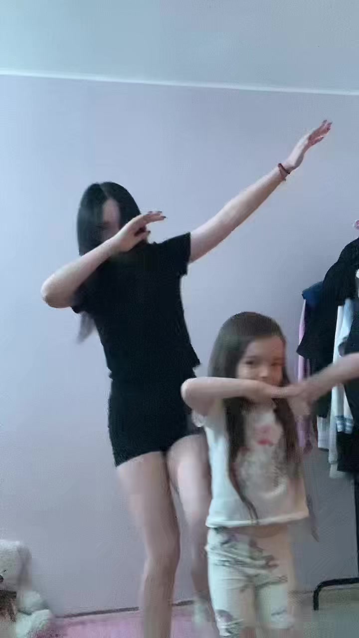 @юликс бро