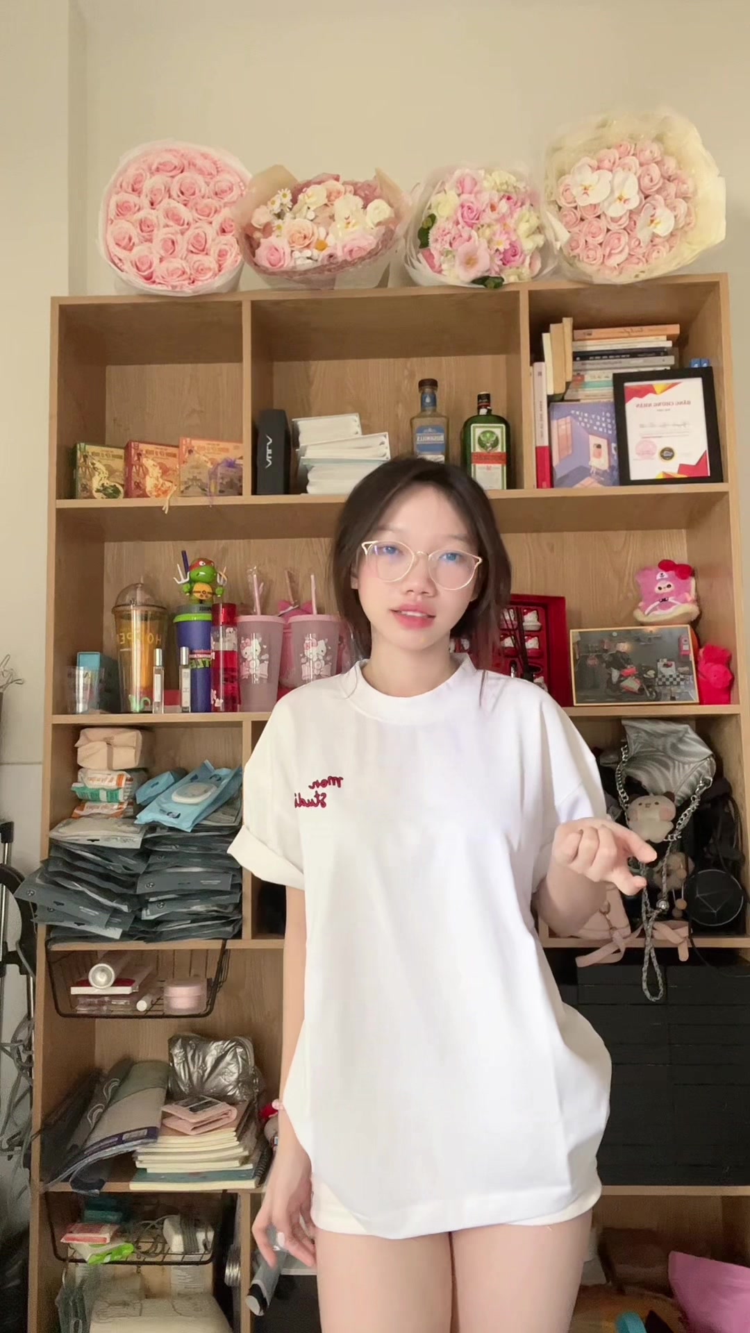 @meow