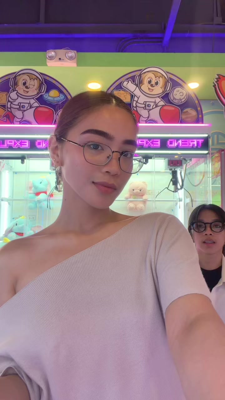 @Ryzha