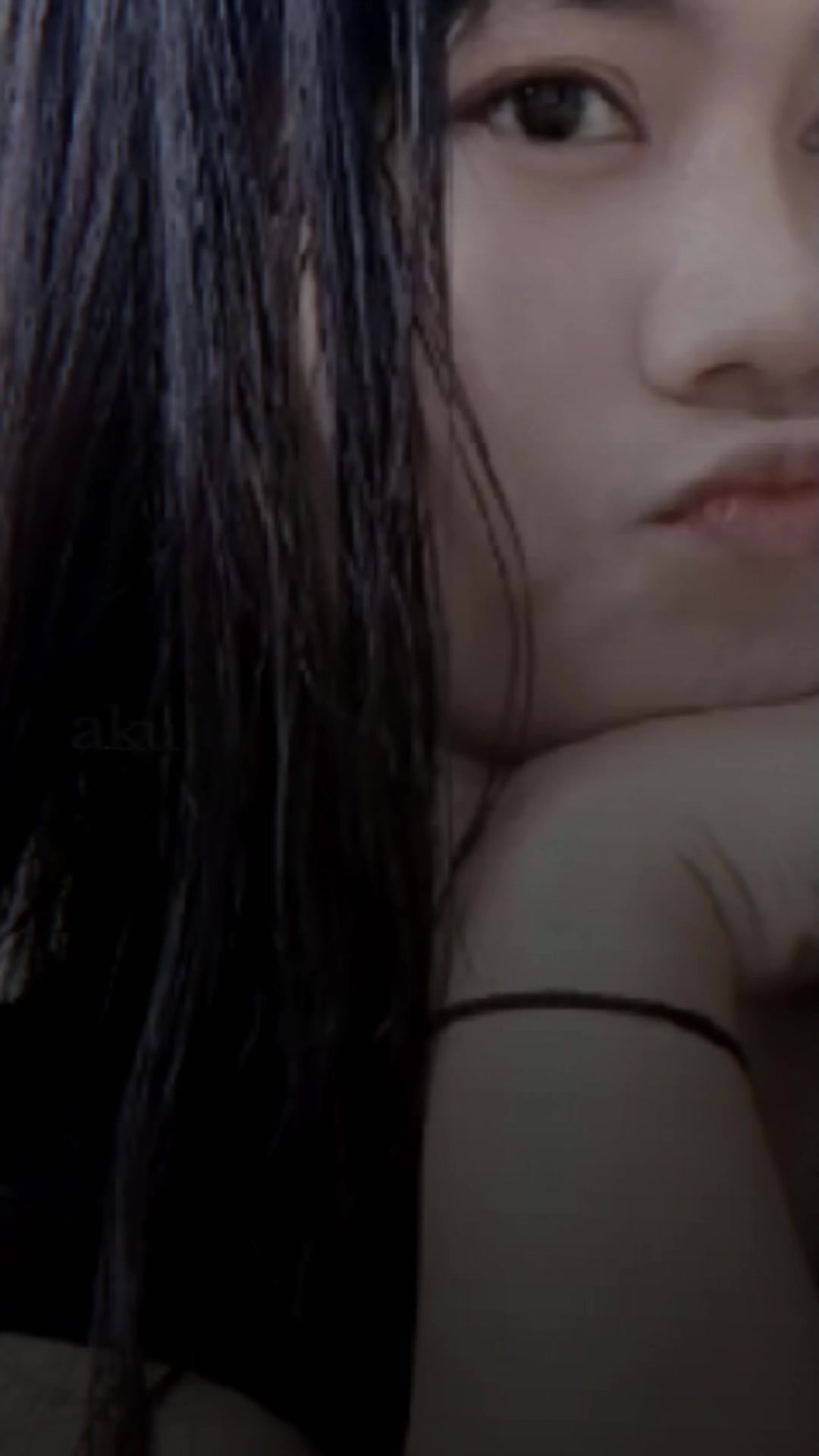 @Elii