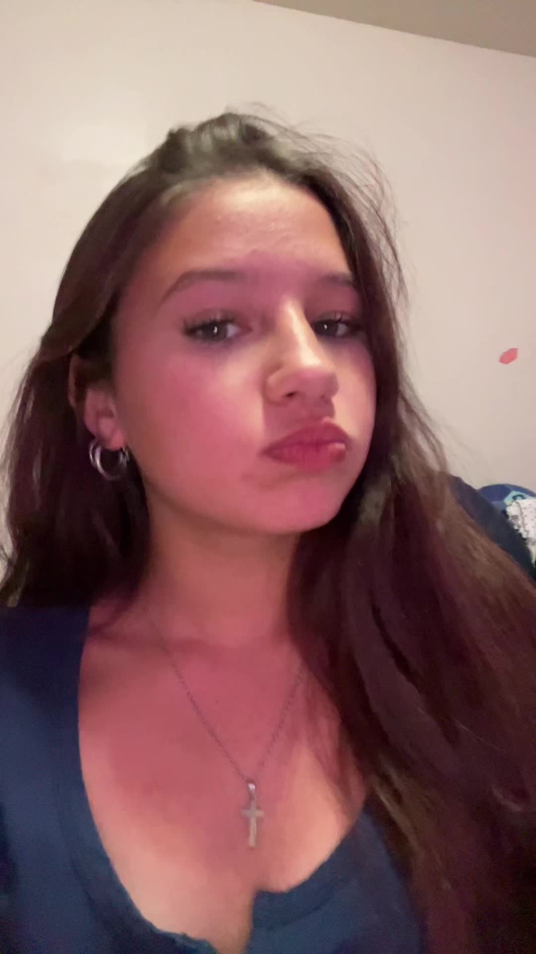 @Halli Helm13