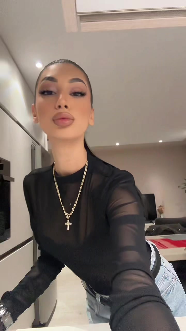 @kejsiborriii