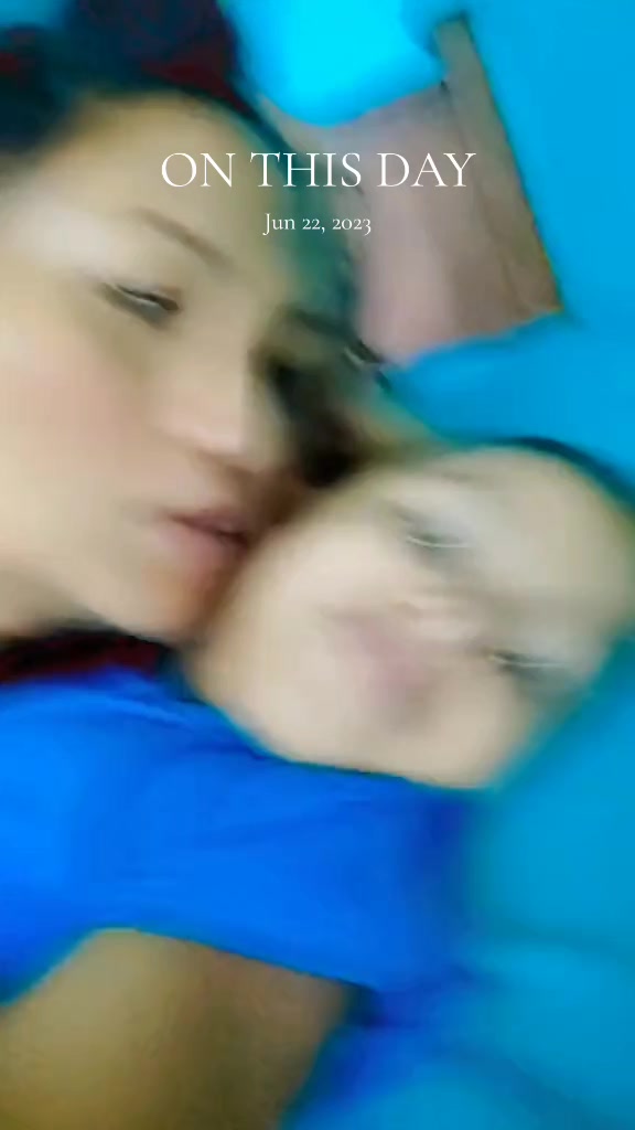 @saznee