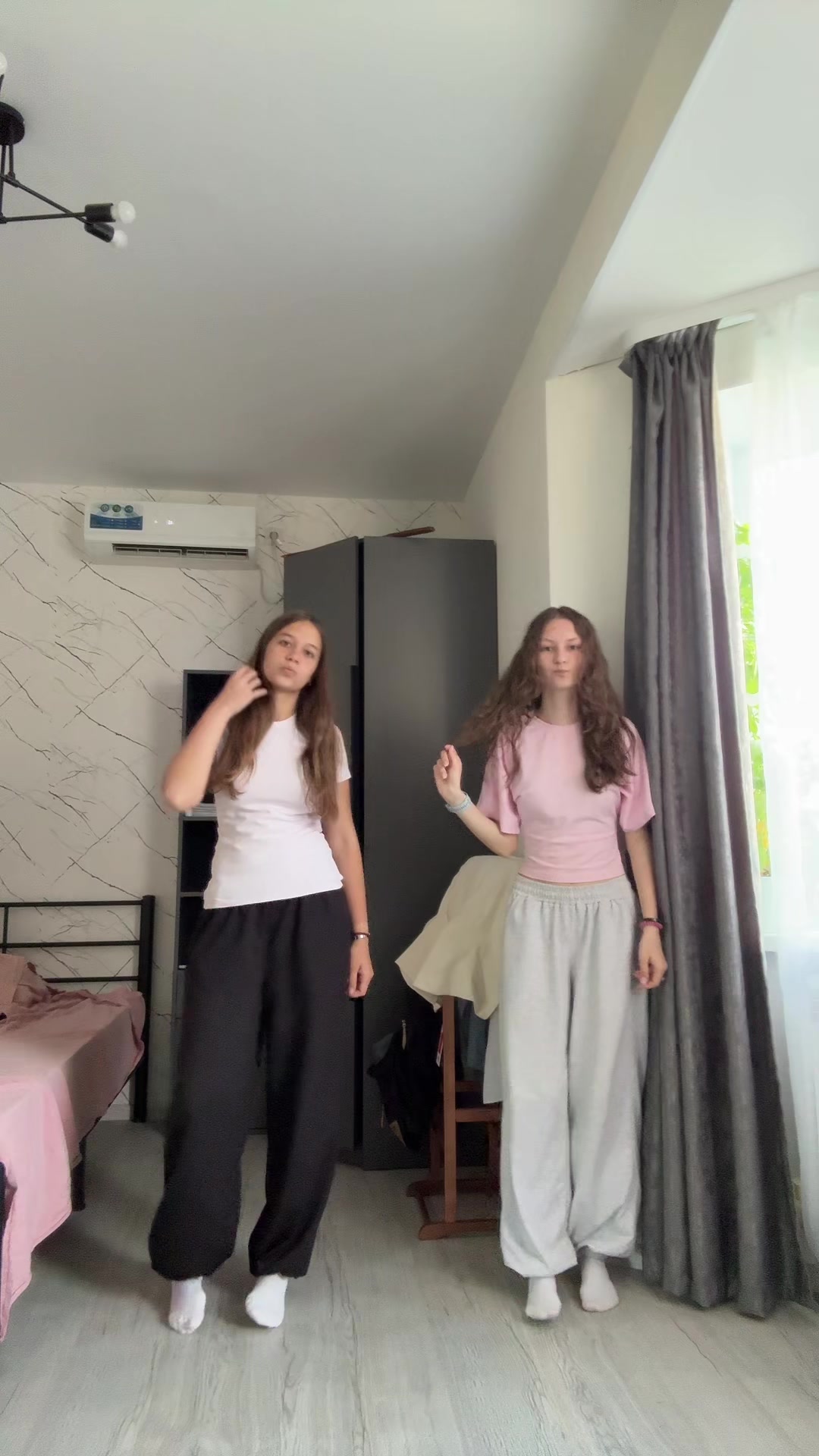 @lizoksapp
