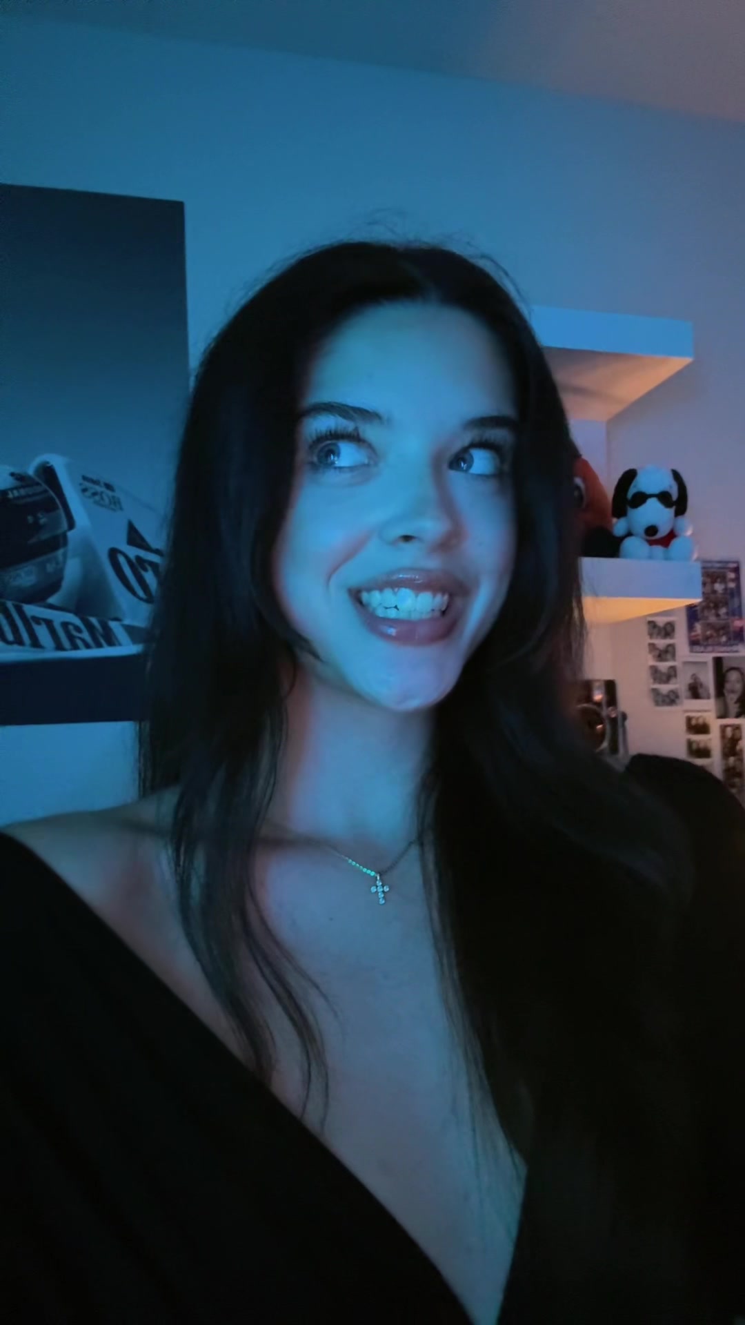 @bella