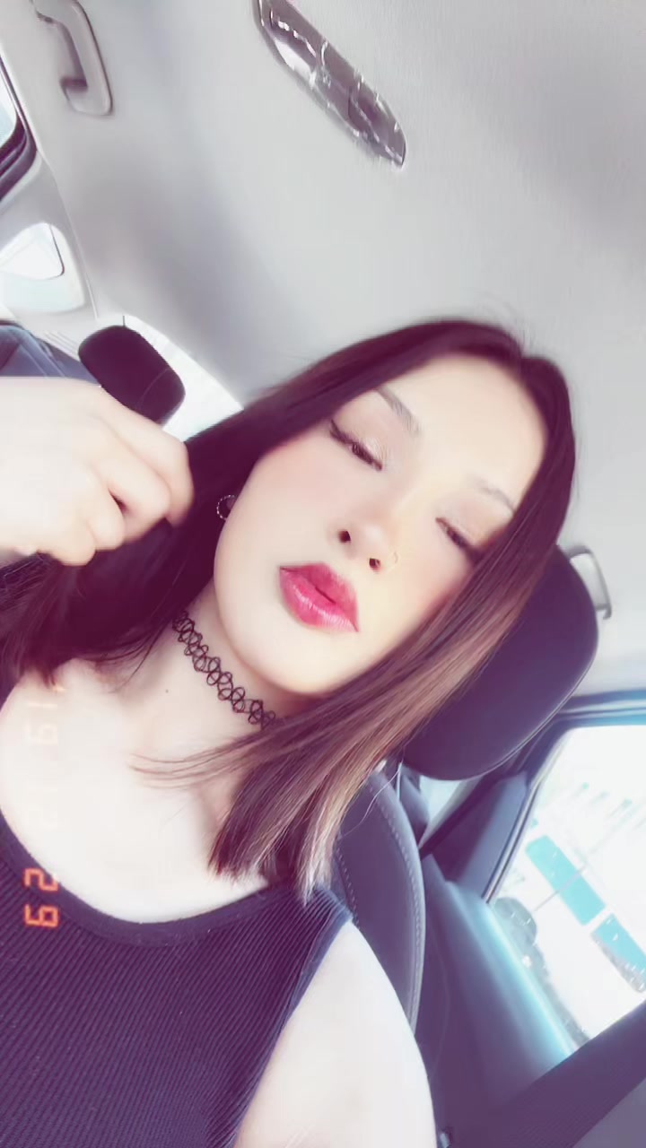 @yadhirasanchez_z