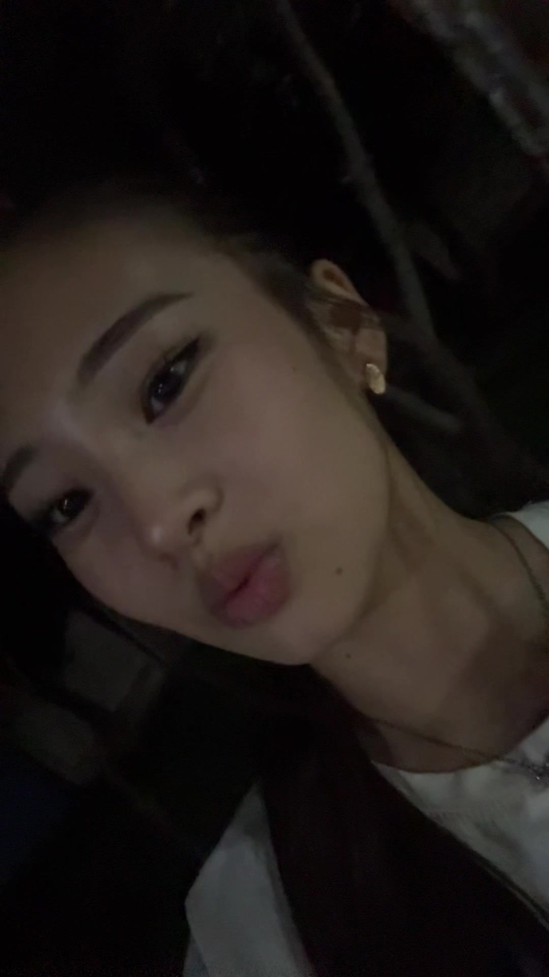 @zhaniya