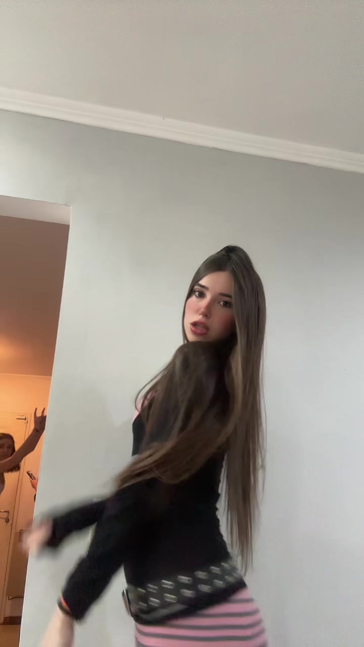 @julie★⭑