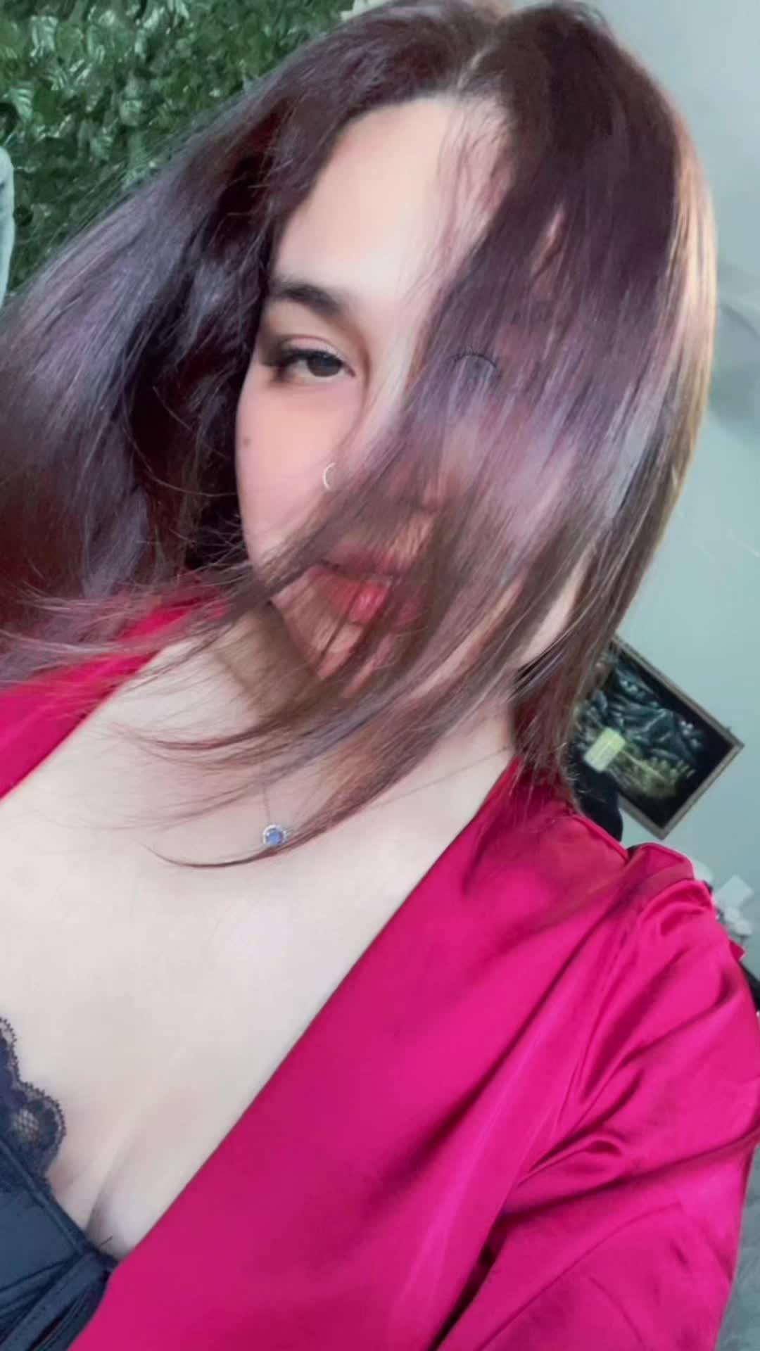 @Putri Urrassya Senrose 🌻🌻