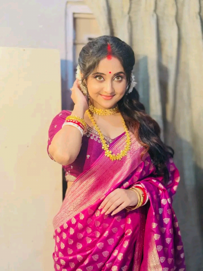 @Soumitrishaofficial