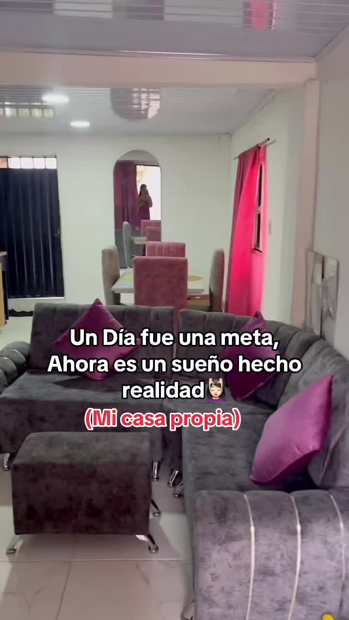 @💜 Alexandra S🍓