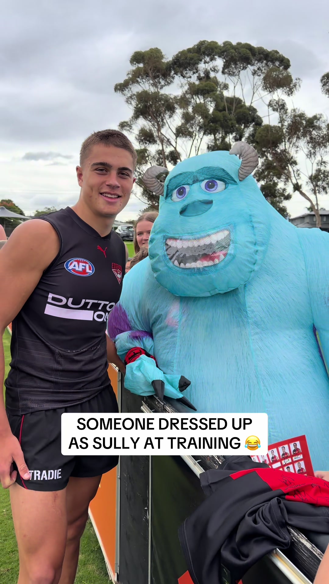 @Essendon FC