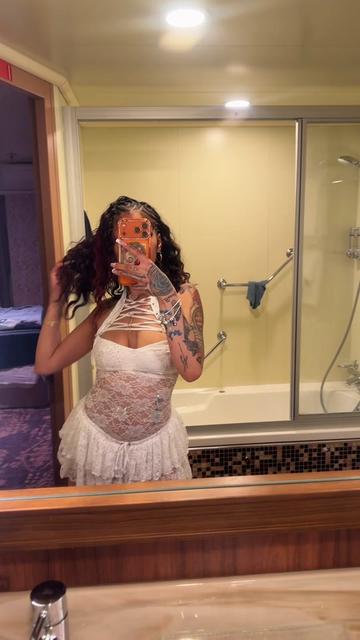 @allaboutherr