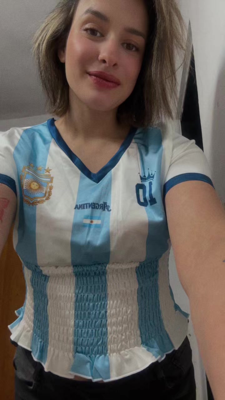 @Lucia🇦🇷