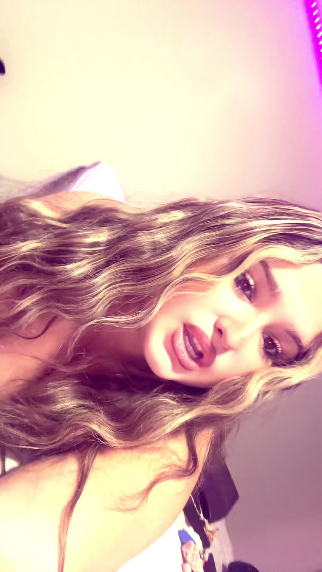 @Liv