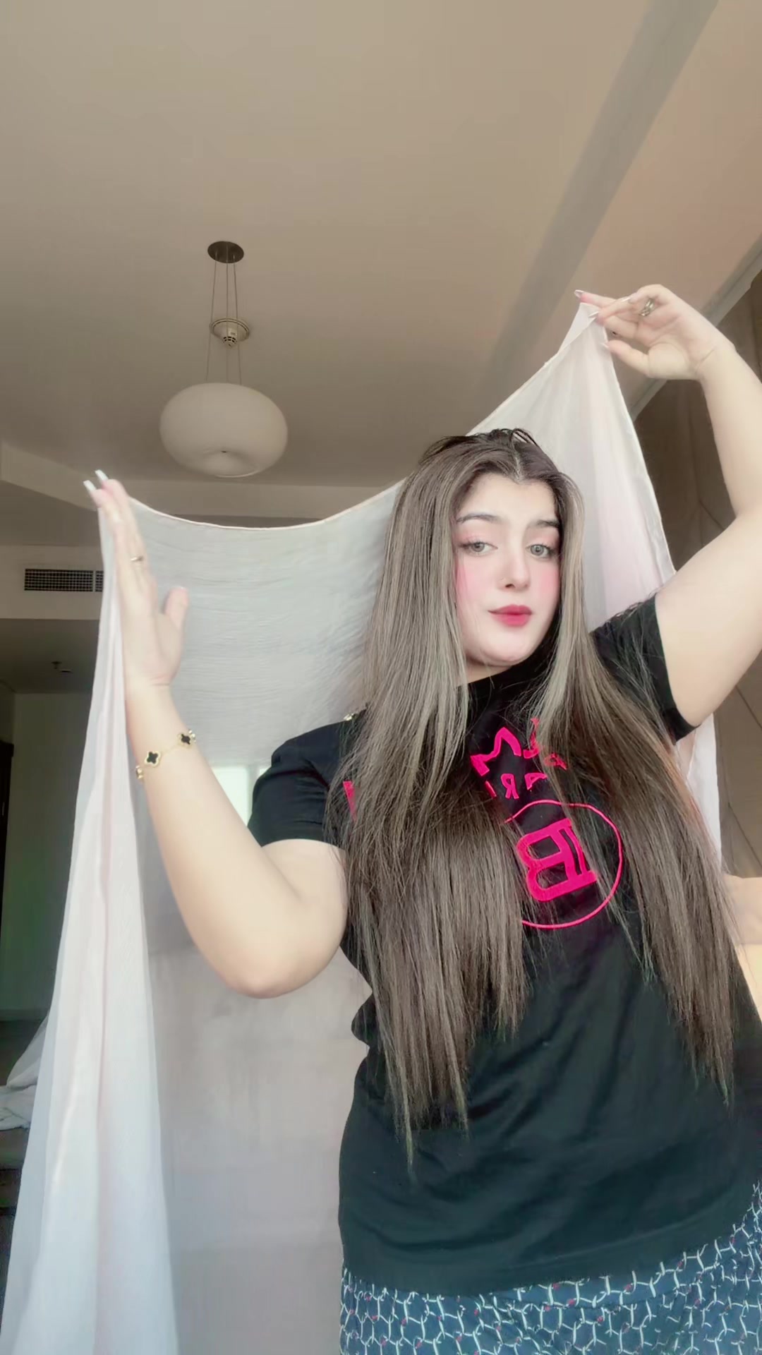 @Amna butt🌺