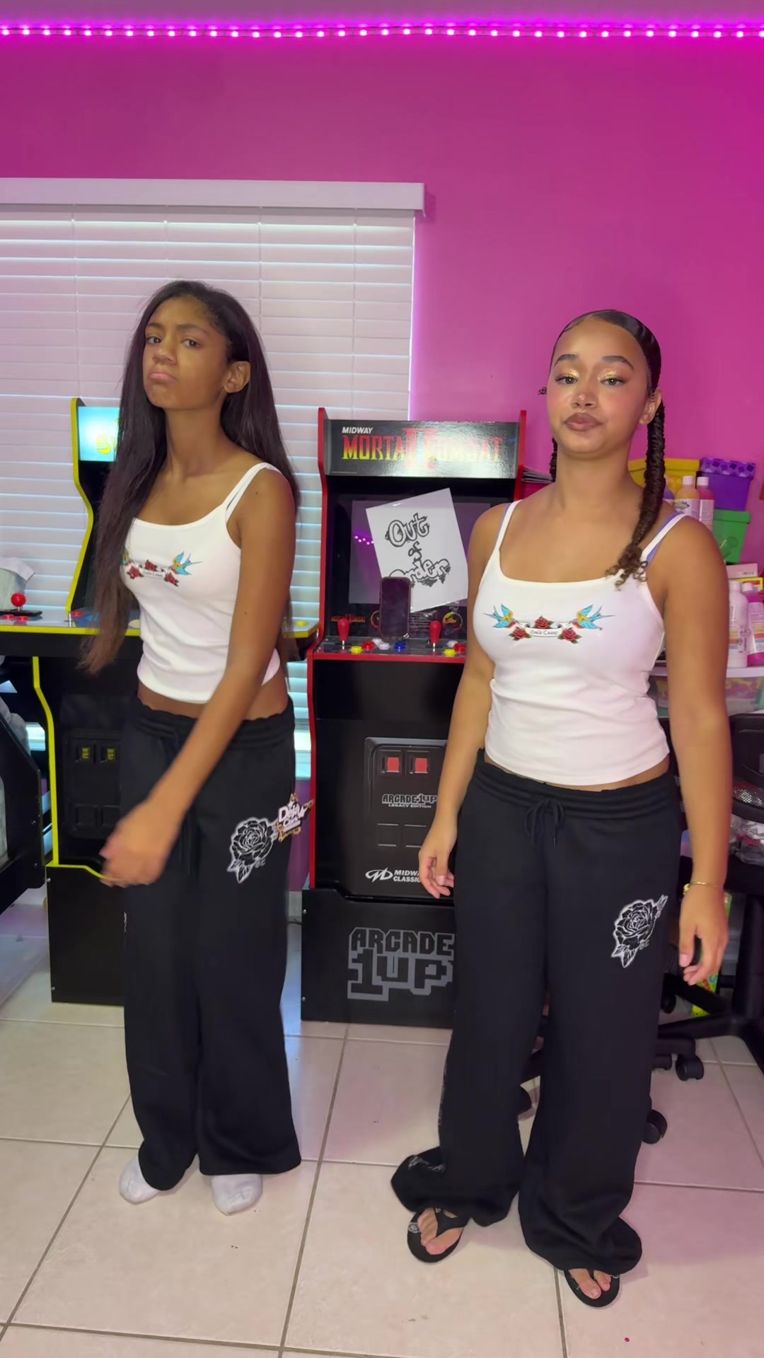 @DemDaddysGirls4