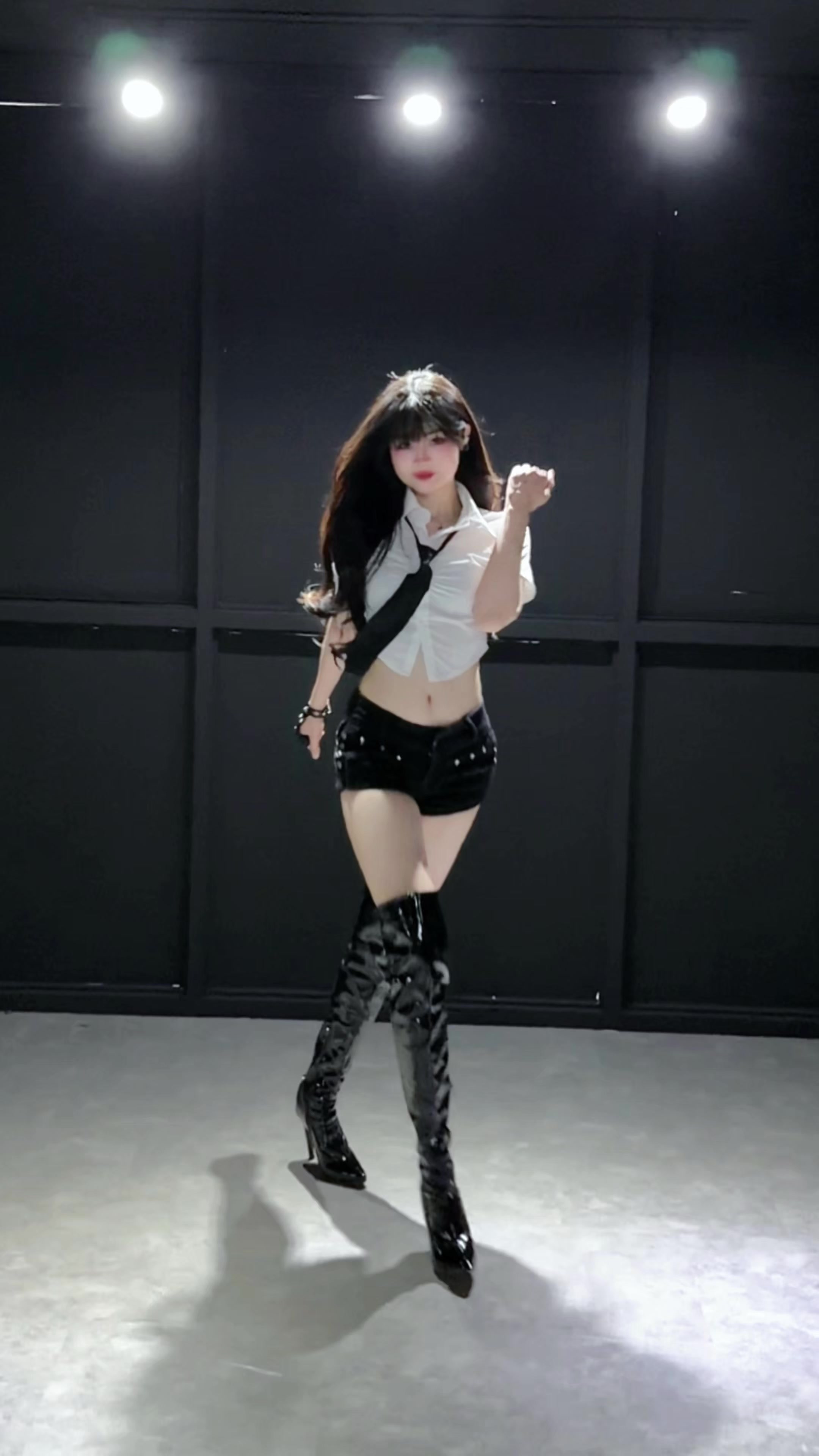 @Phạm Huyền Nhi