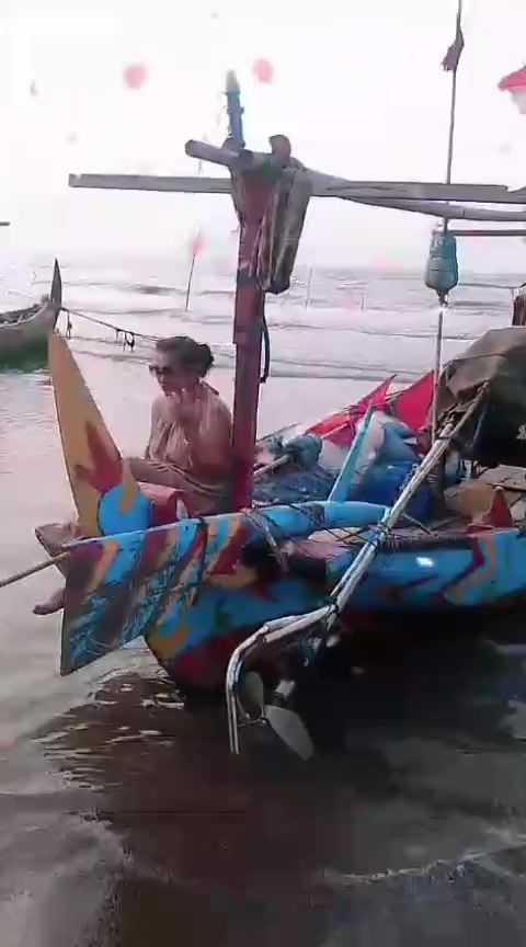 @Mak Krombong