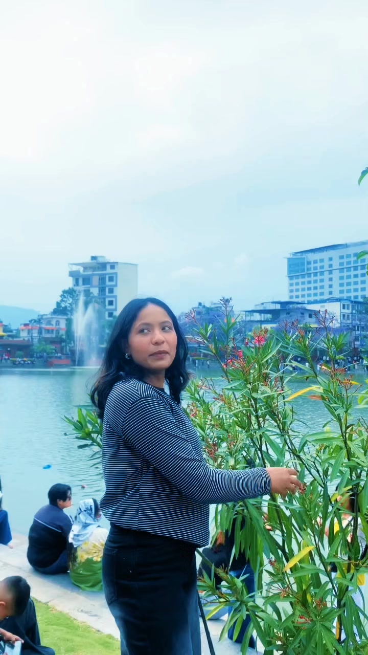 @samjana 👩❤️💋👩💋💋💋