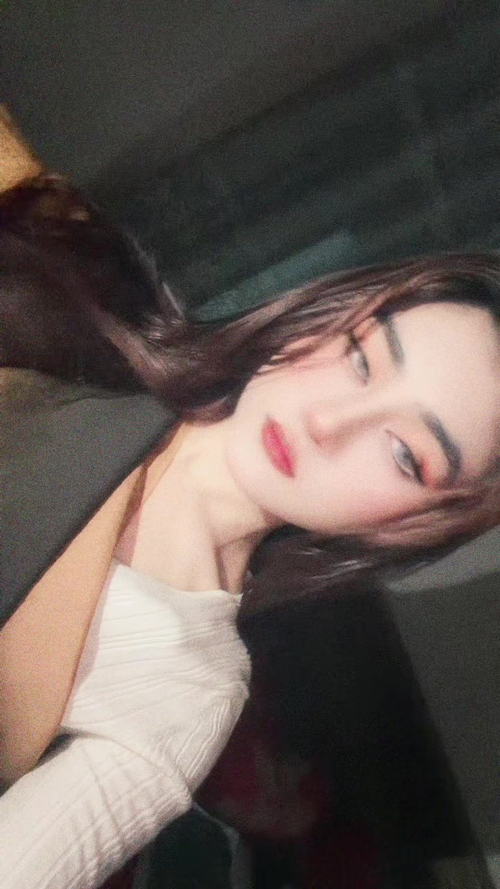 @eshuu 🚩