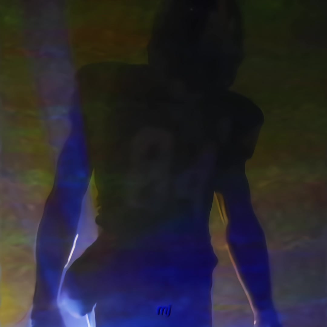 @𝘤𝘩𝘶𝘥