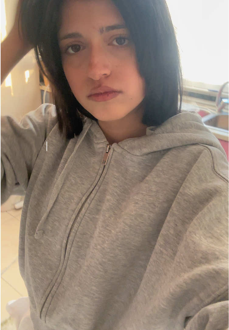 @𝐇𝐞𝐥𝐞𝐧𝐦𝐞𝐦𝐨𝐫𝐢𝐞𝐬