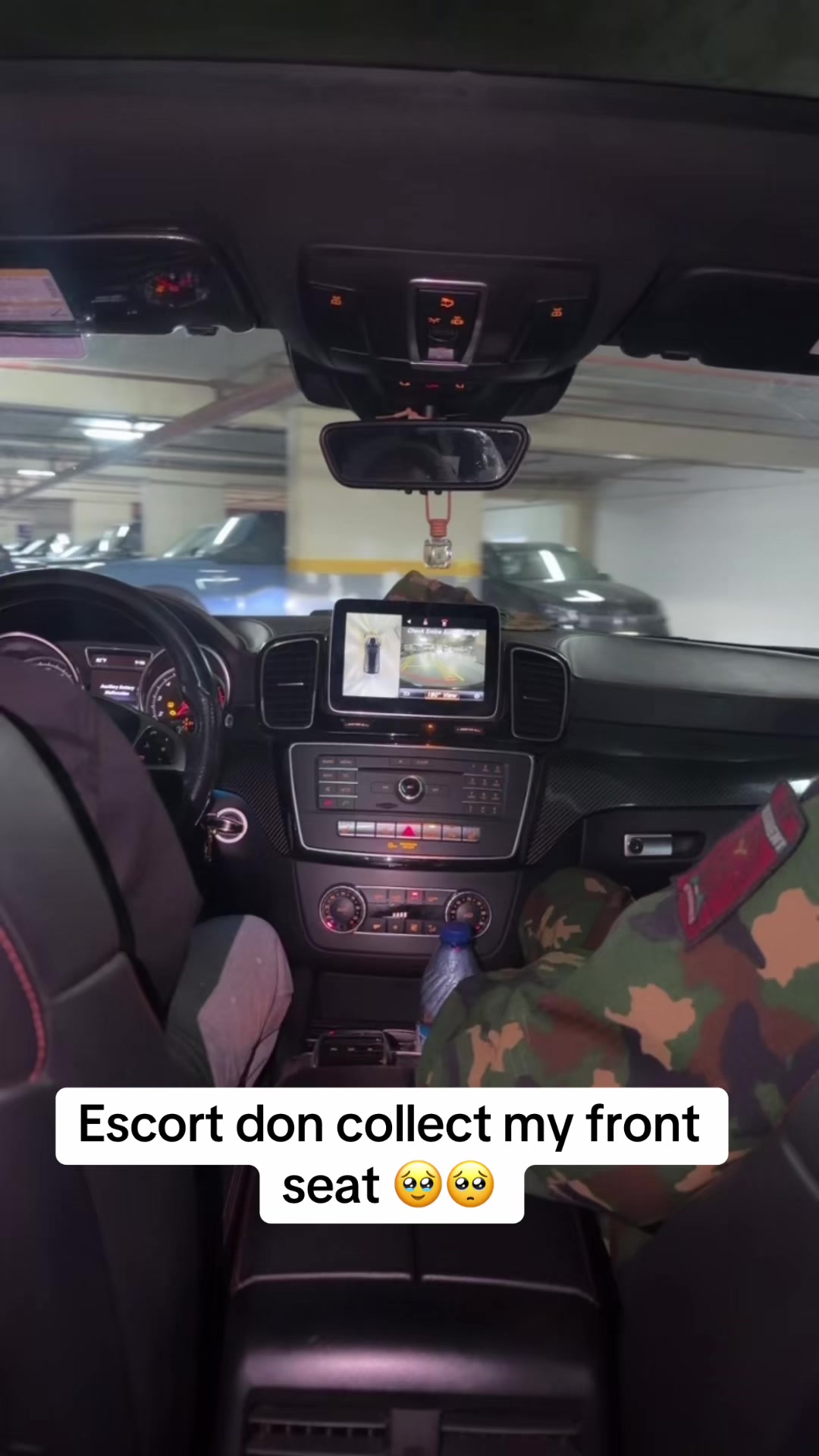 @Pearlwinny