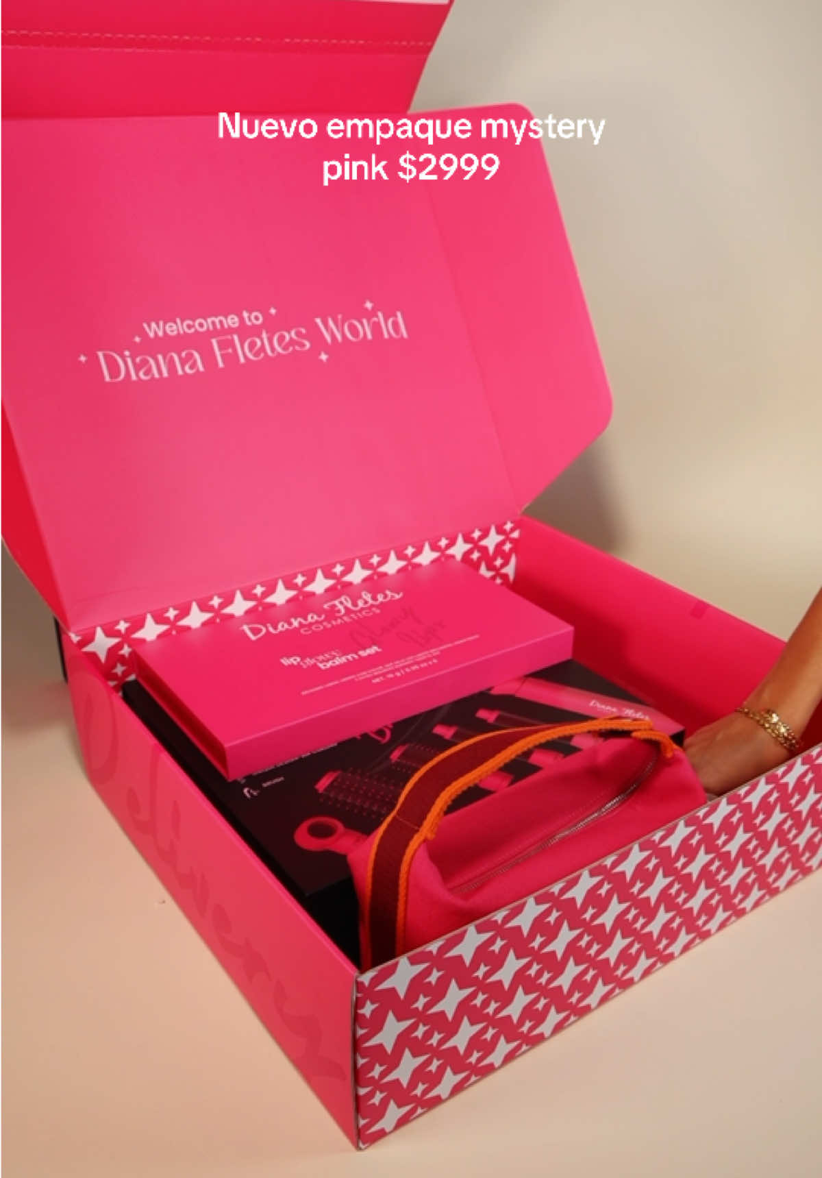 @Diana Fletes Cosmetics