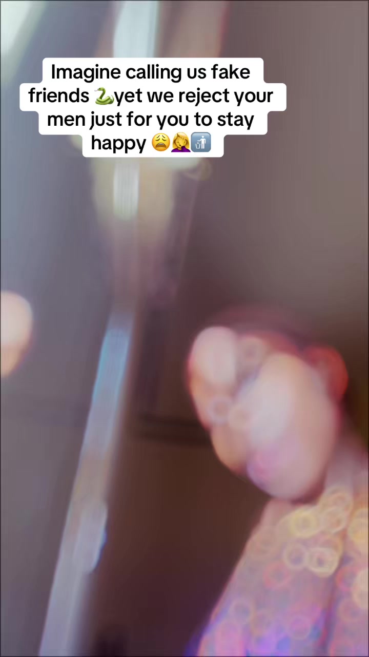 @👸Mukyala star 🌟🕷️💸