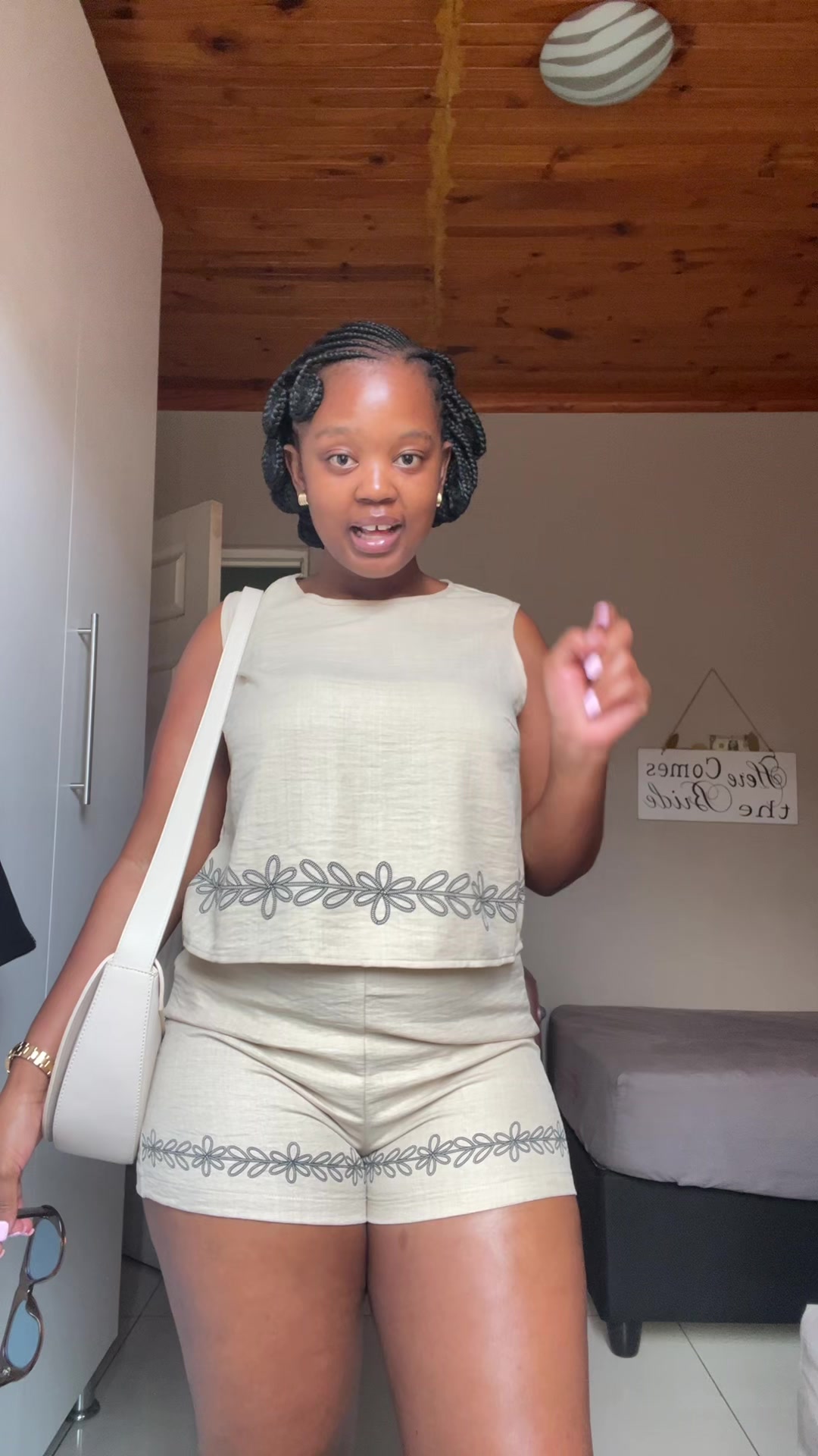 @sibahlezungu