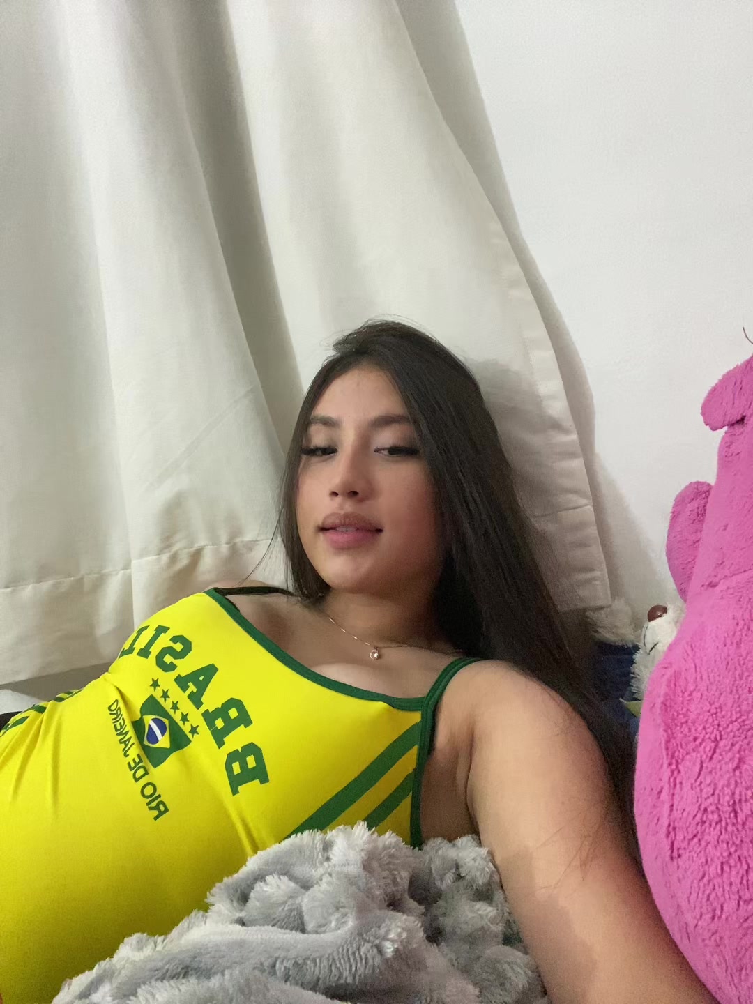 @kauany nishioka