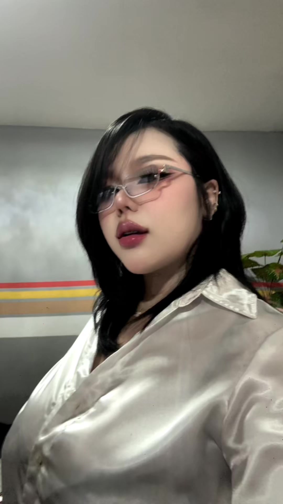 @หอบหมี หนีสงคราม🇹🇭 (128.2K)
