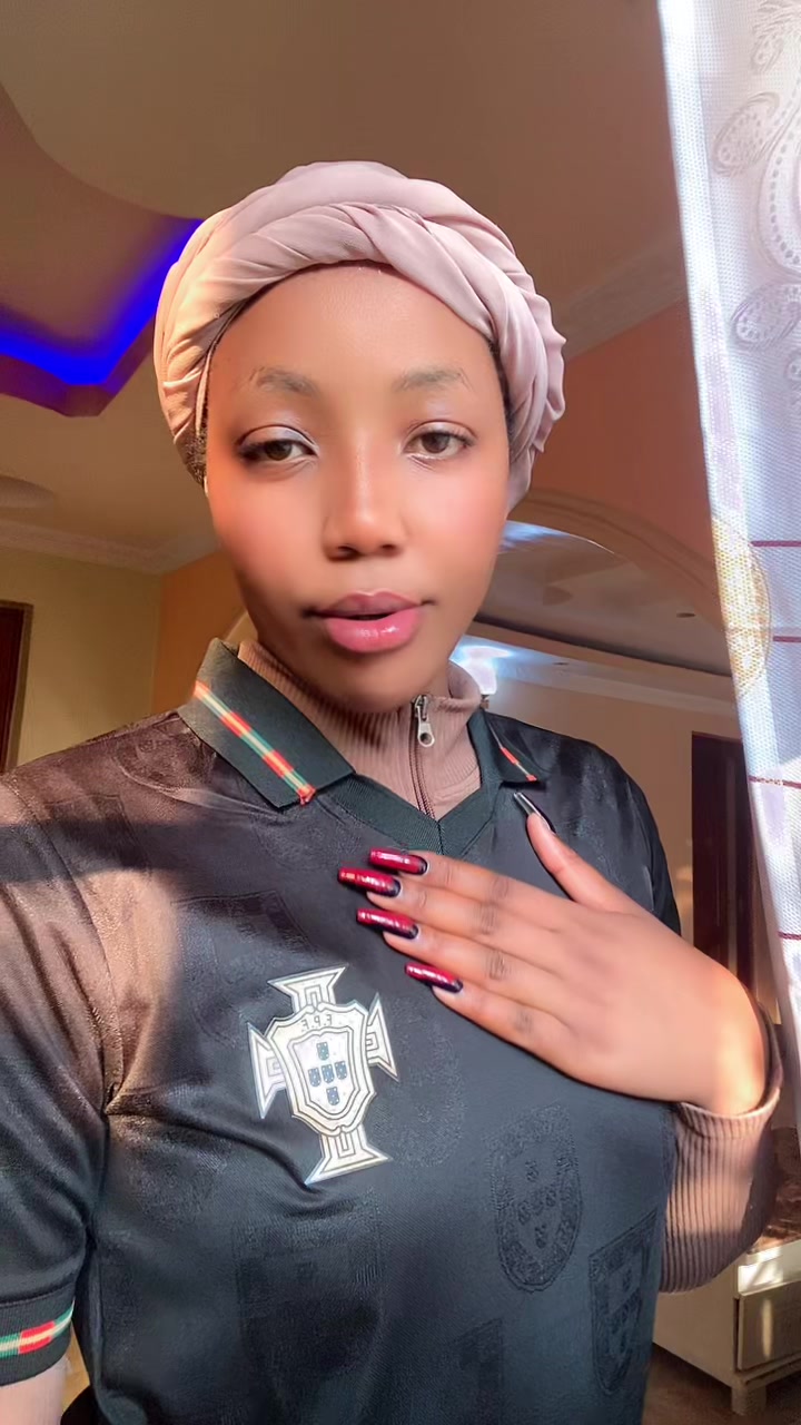 @just_fay❤️🇱🇷🇰🇪