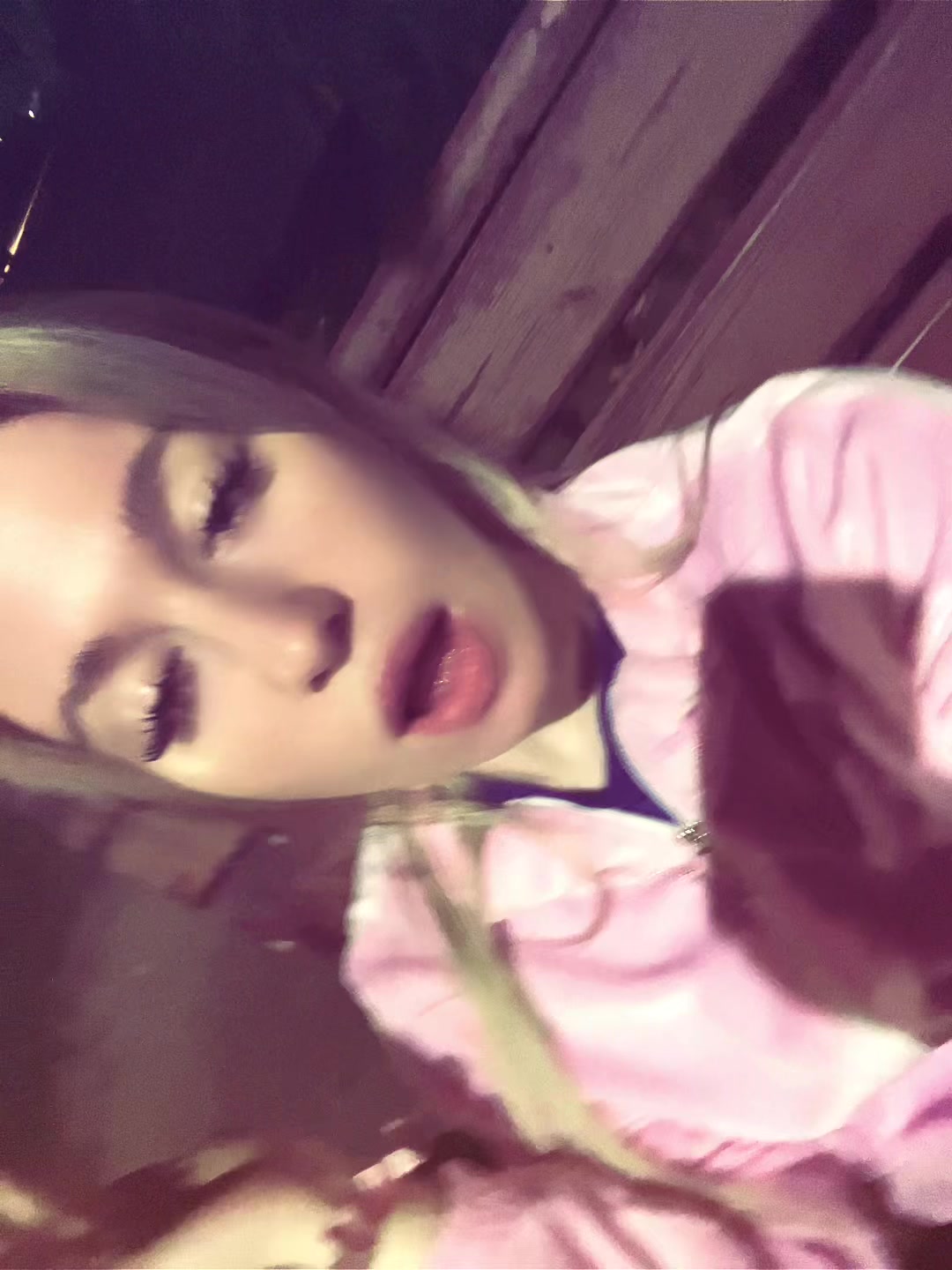 @Клео фо́кси