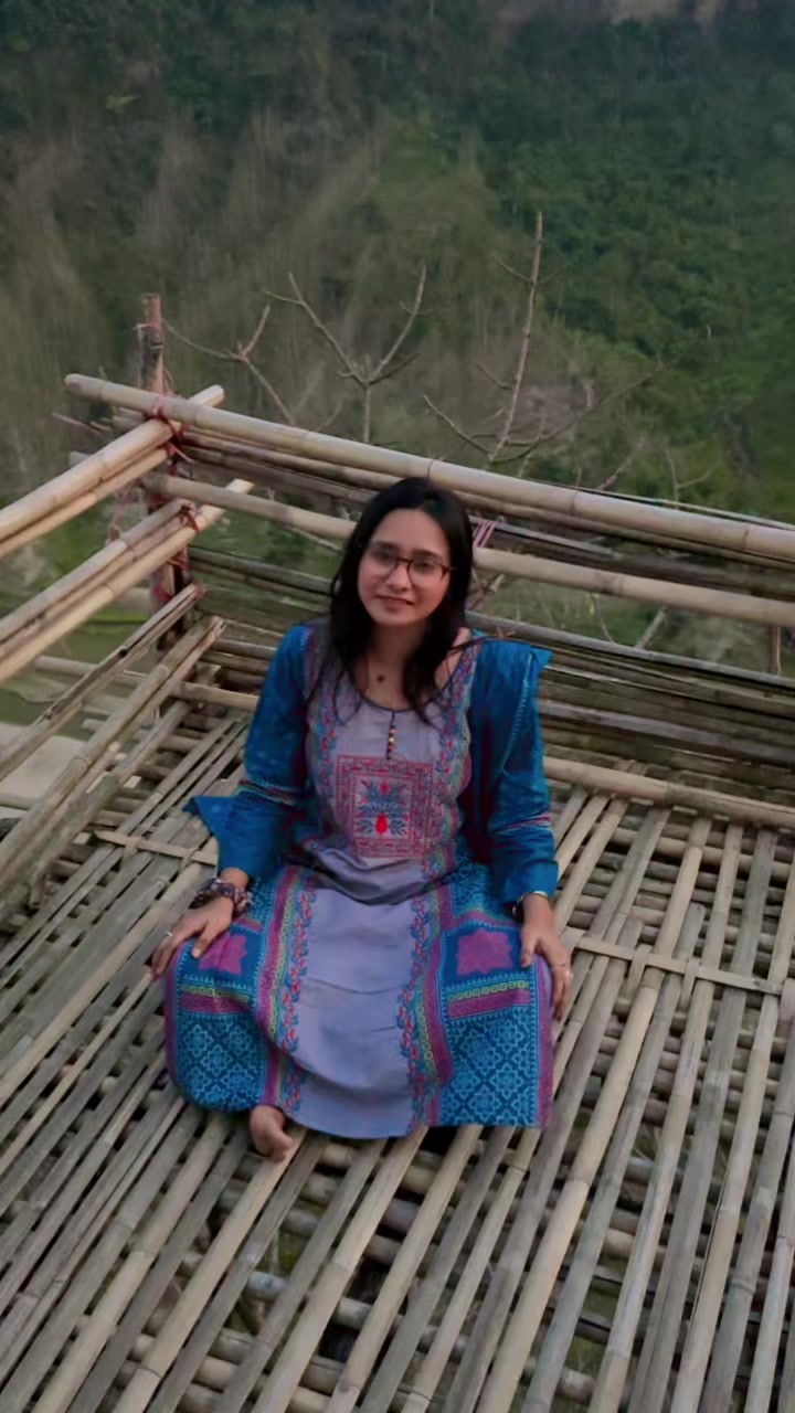 @Tania sultana surovi