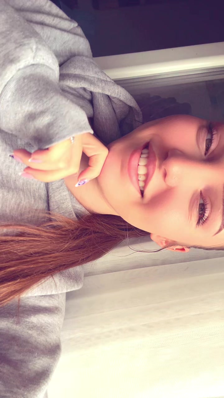 @🖤
