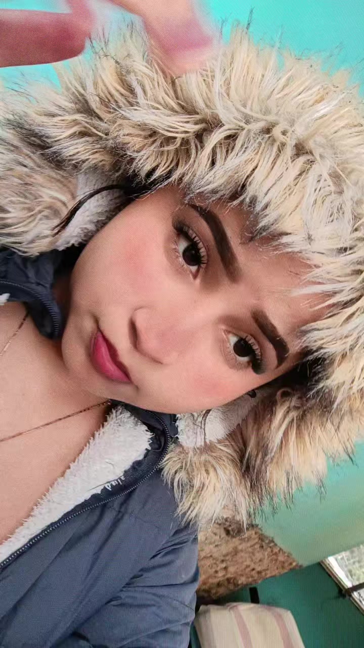 @DANIELA🍓