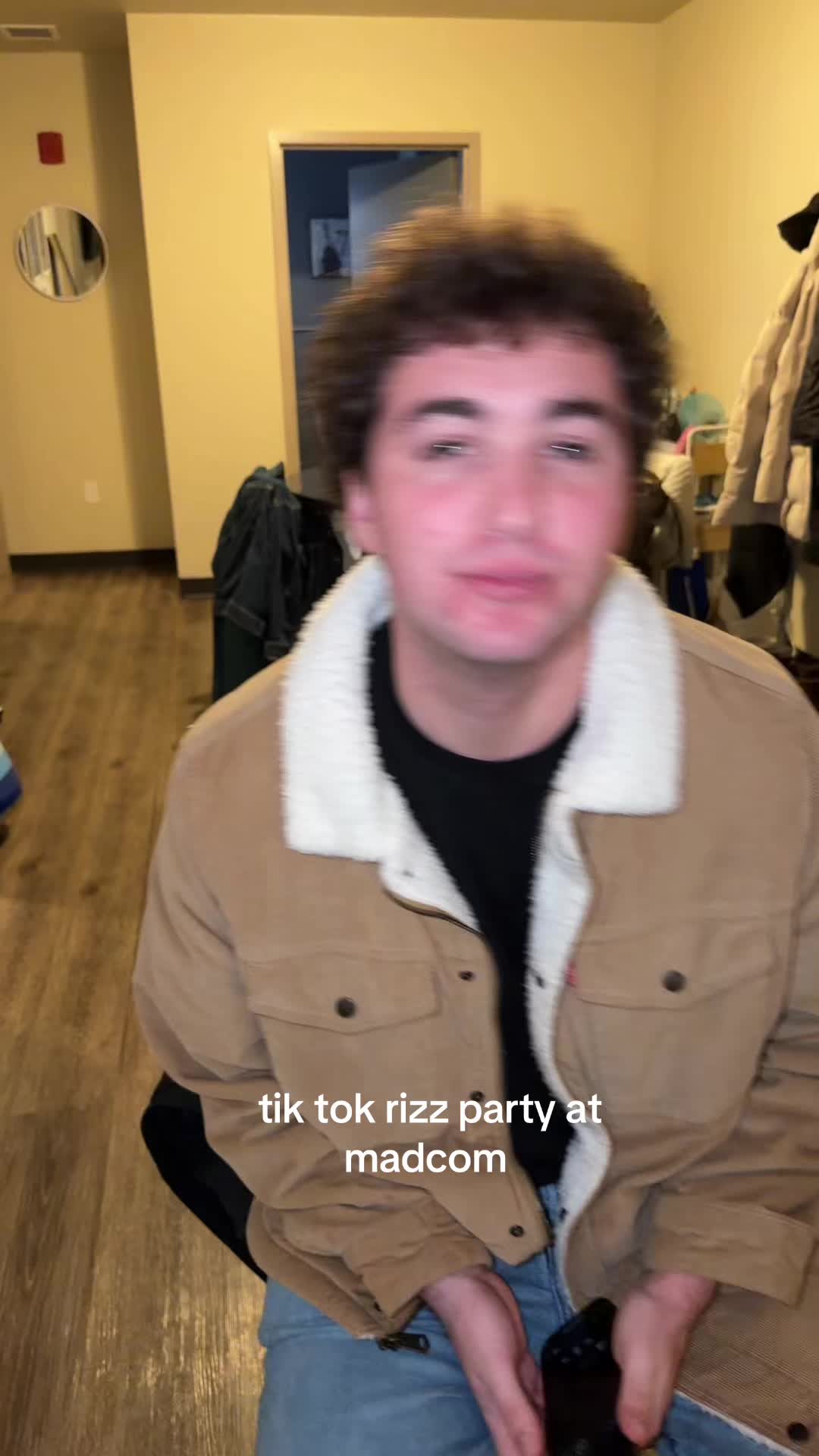 @Lindsey
