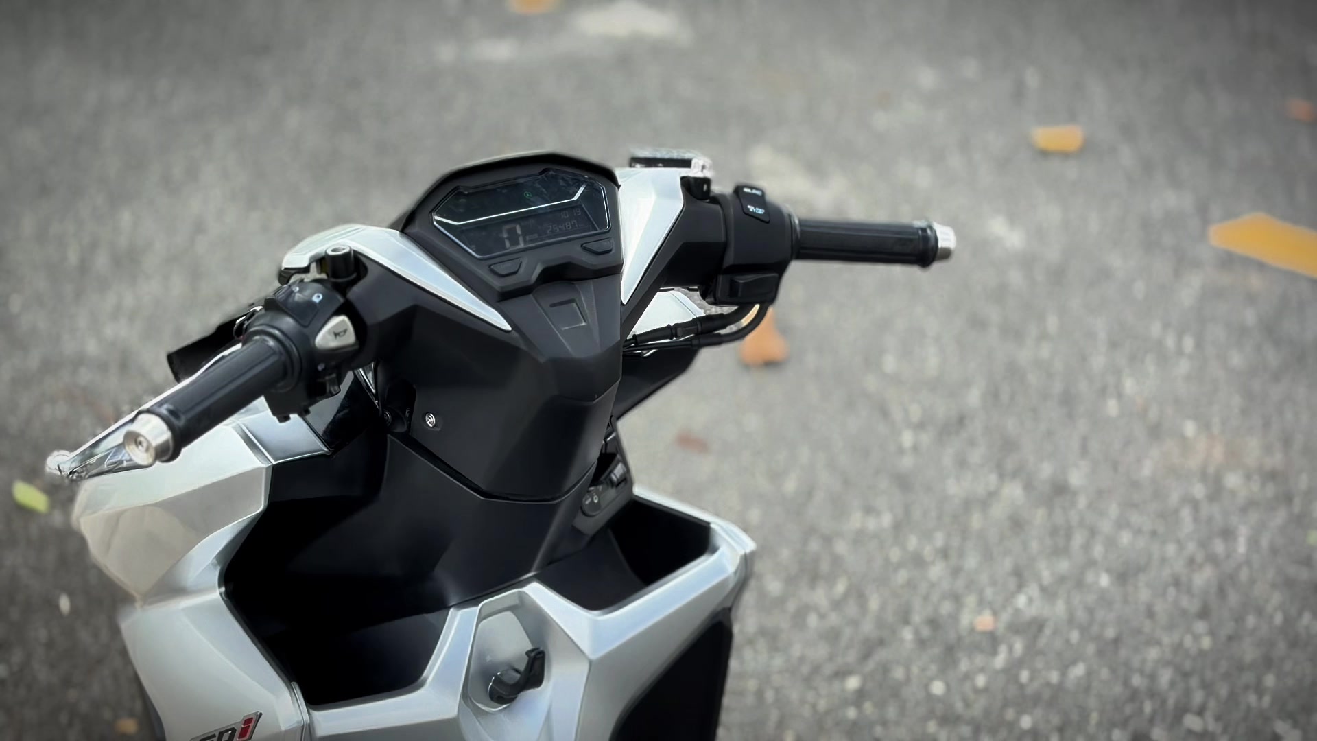 @Điều Bán Vario Q9