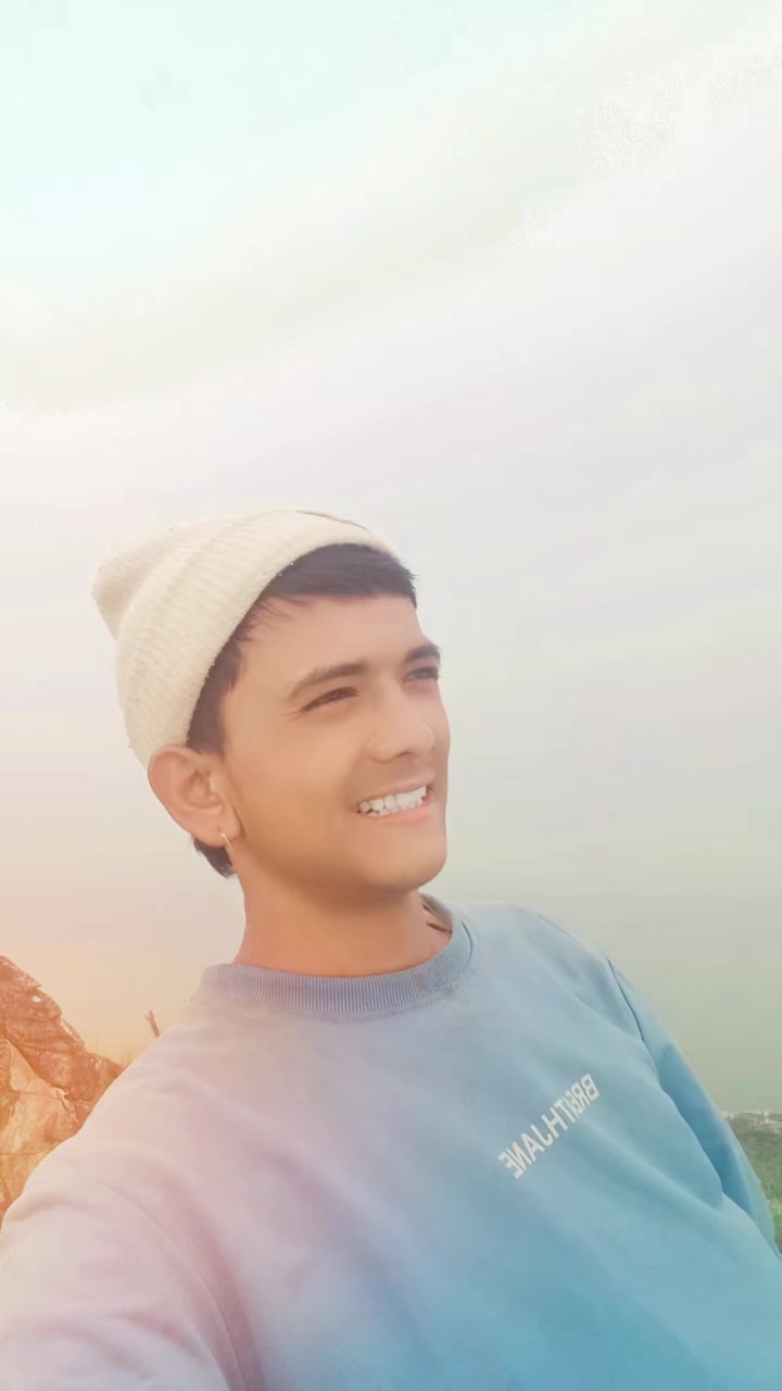 @_🧝_Bajhangi🕊️_